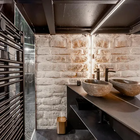 Duplex With Jacuzzi - Central Paris L 15Min To Montmartre Appartamento *