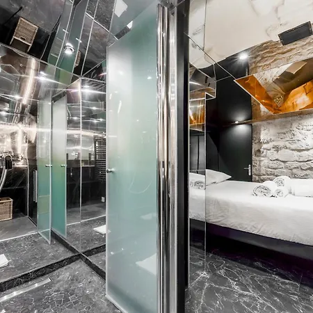 Appartamento Duplex With Jacuzzi - Central Paris L 15Min To Montmartre *